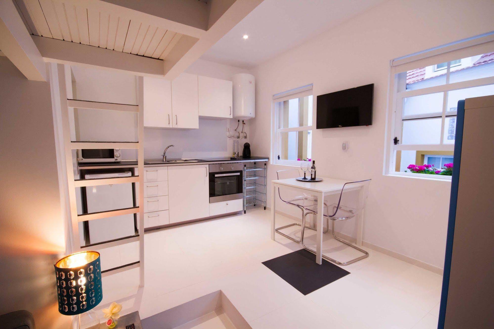 Imperium Lisbon Village Extérieur photo