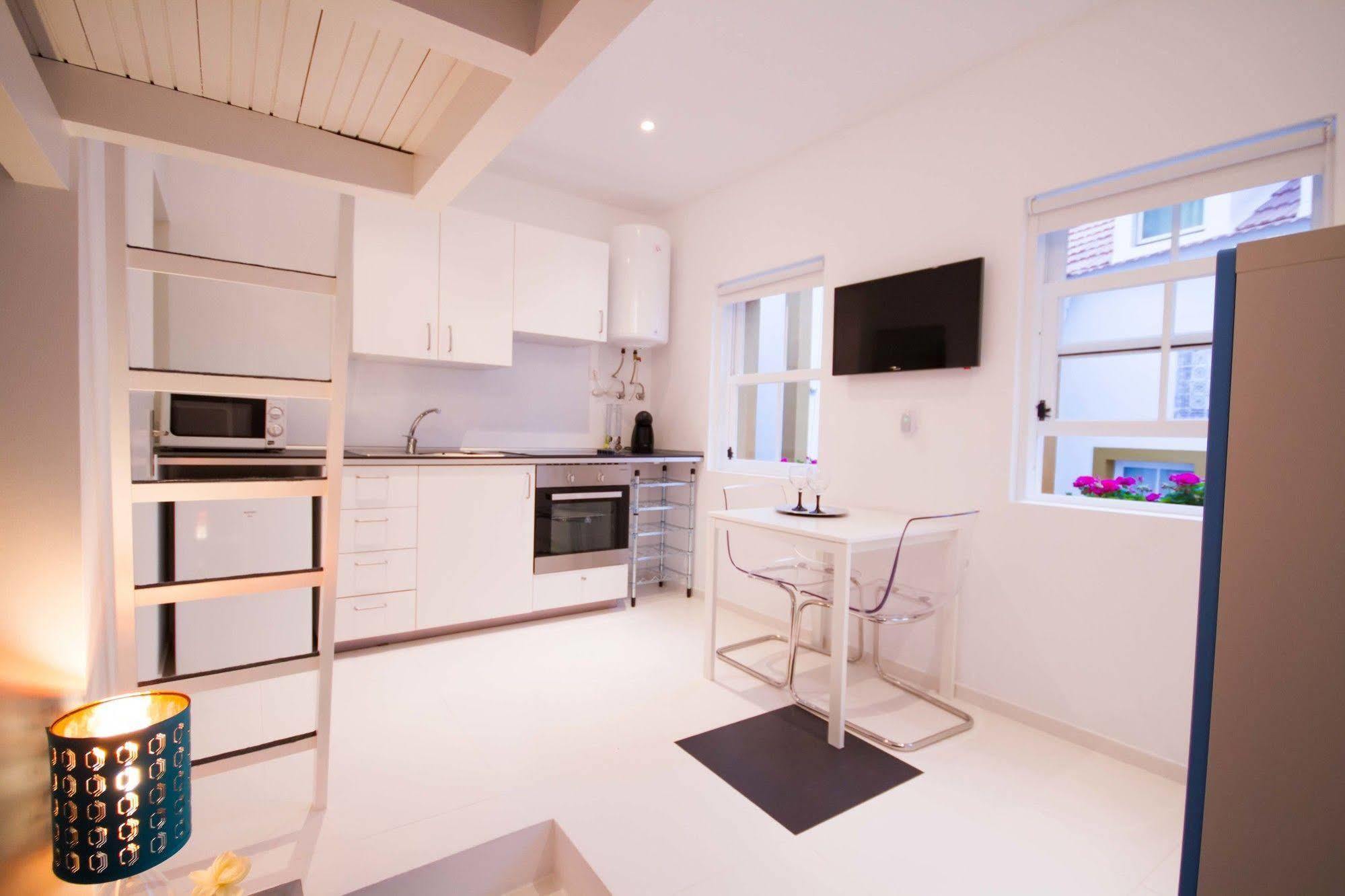 Imperium Lisbon Village Extérieur photo