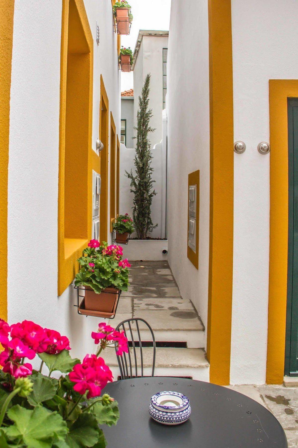 Imperium Lisbon Village Extérieur photo