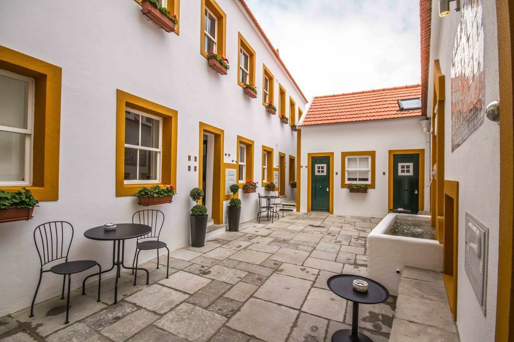 Imperium Lisbon Village Extérieur photo